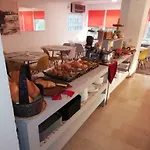 Helena Отель 3*