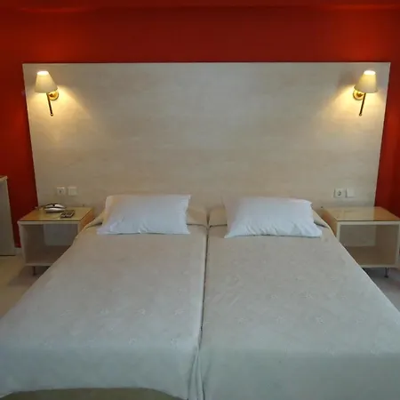 Helena Hotel