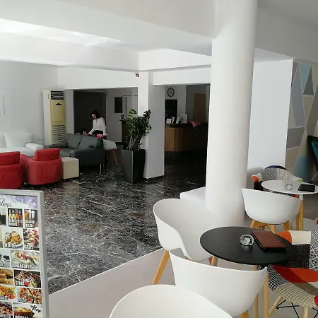 Hotel Helena 3*