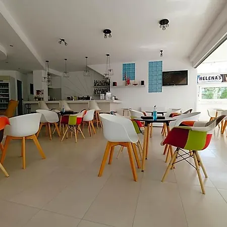 Hotel Helena 3*