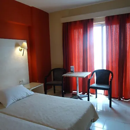Hotell Helena 3*